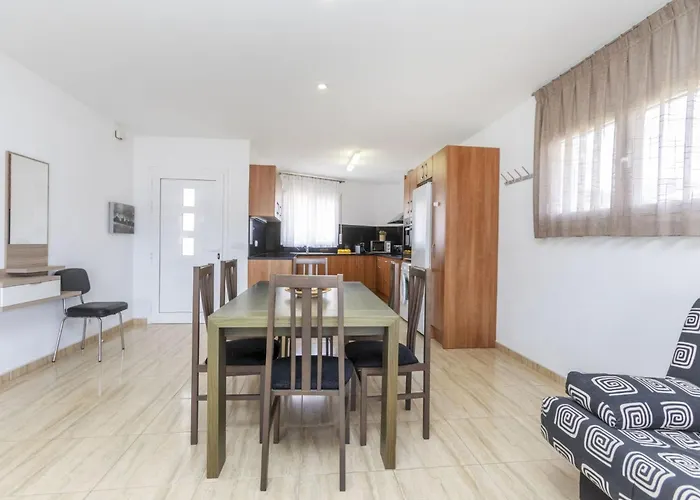 Brisa By Interhome Appartamento El Port De La Selva